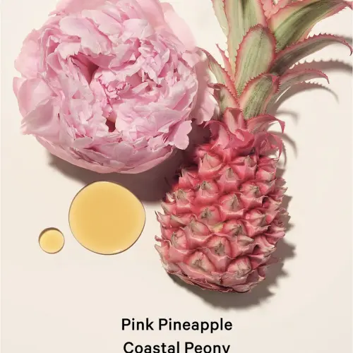 Bombshell St. Tropez's photo #2